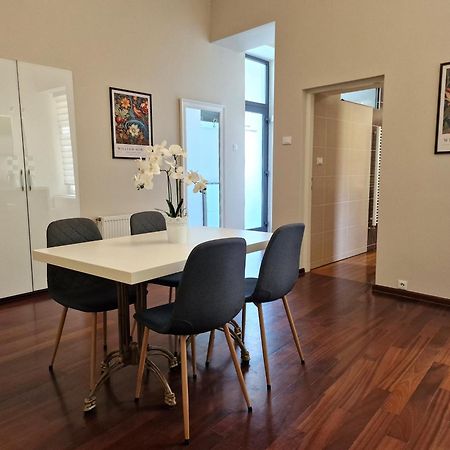 Apartment Exclusive View Cvjetni Trg Zagreb Eksteriør bilde