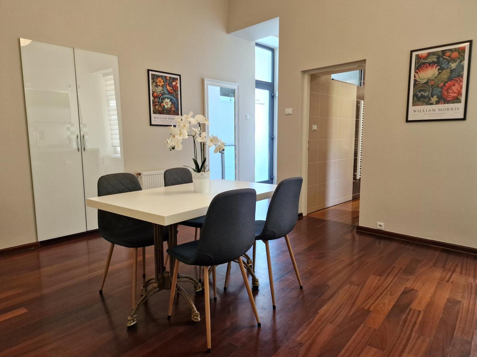 Apartment Exclusive View Cvjetni Trg Zagreb Eksteriør bilde